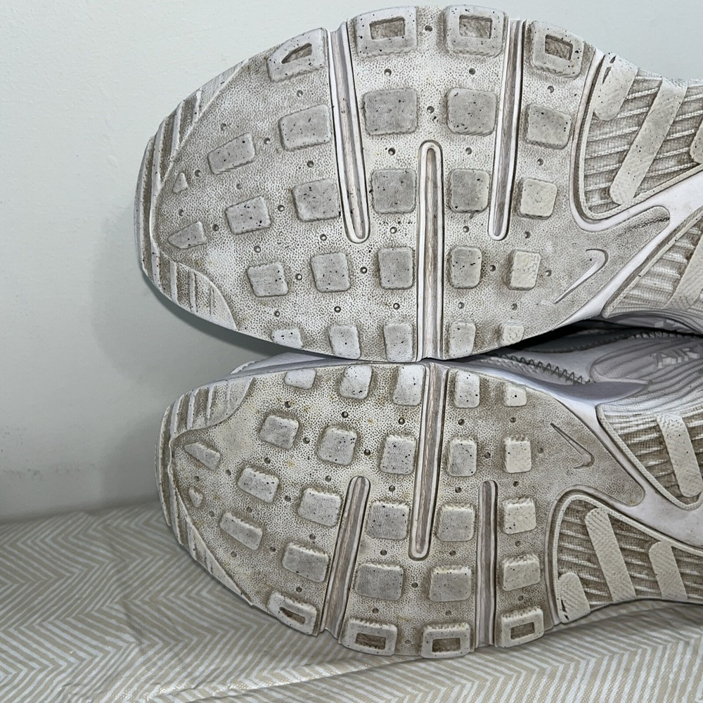 Nike Air Max Excee Womens Sneakers 8.5 Pure White Running‎ Shoes CD5432-114 - Picture 13 of 16
